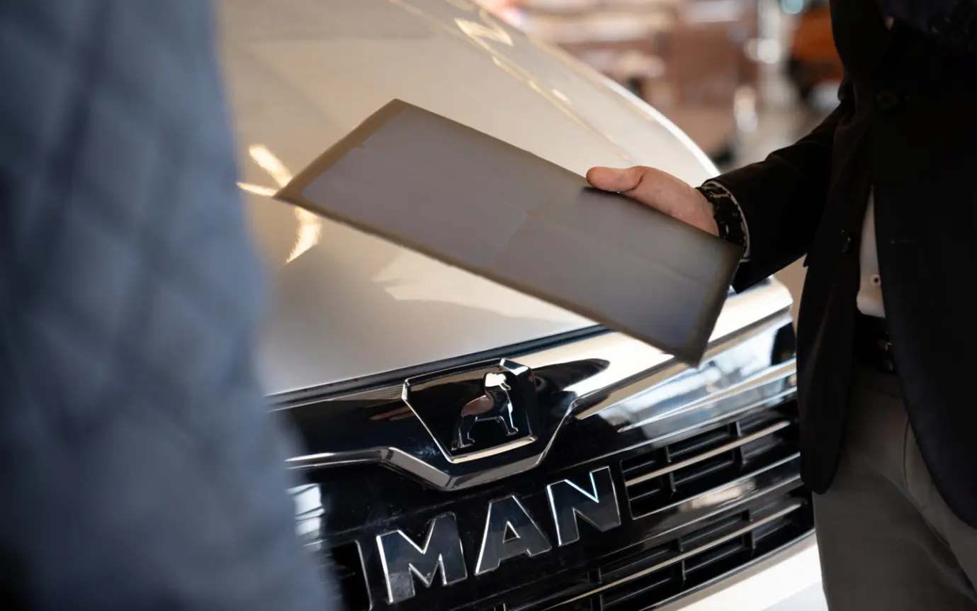 Sono Motors MAN Truck Bus 2