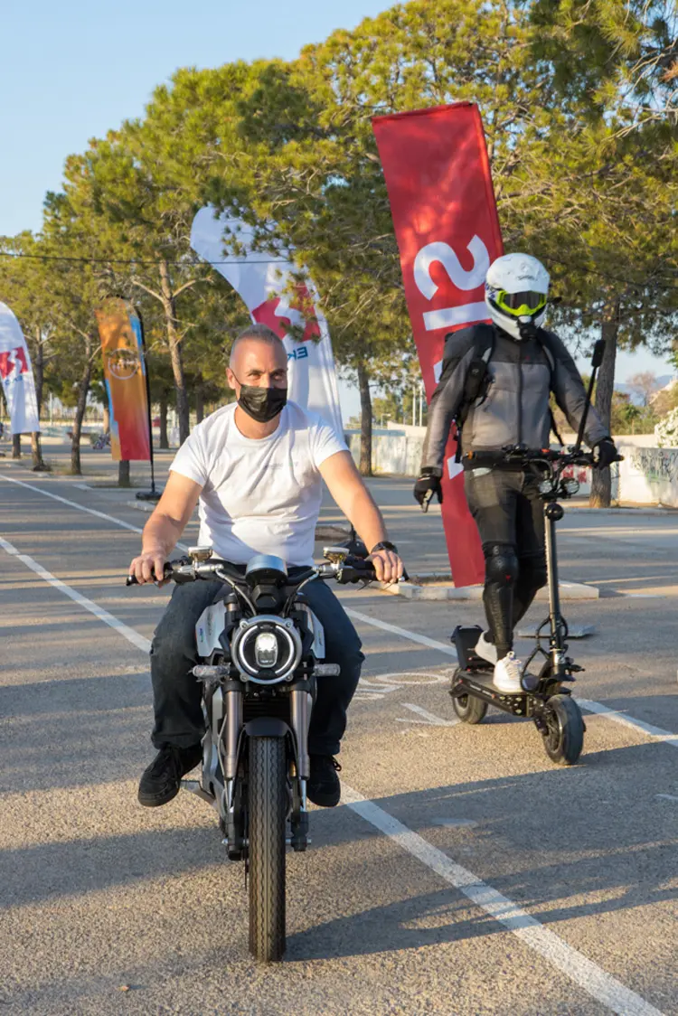 Electric Moto C