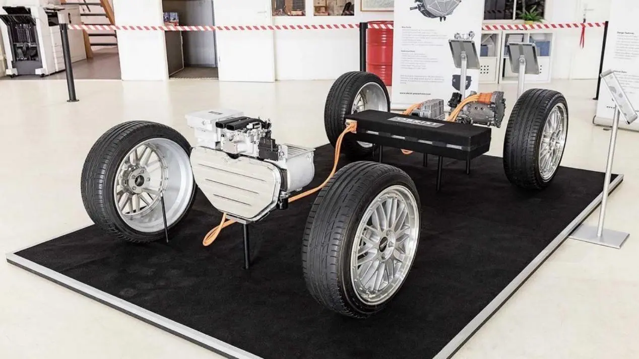 tesla expand 3