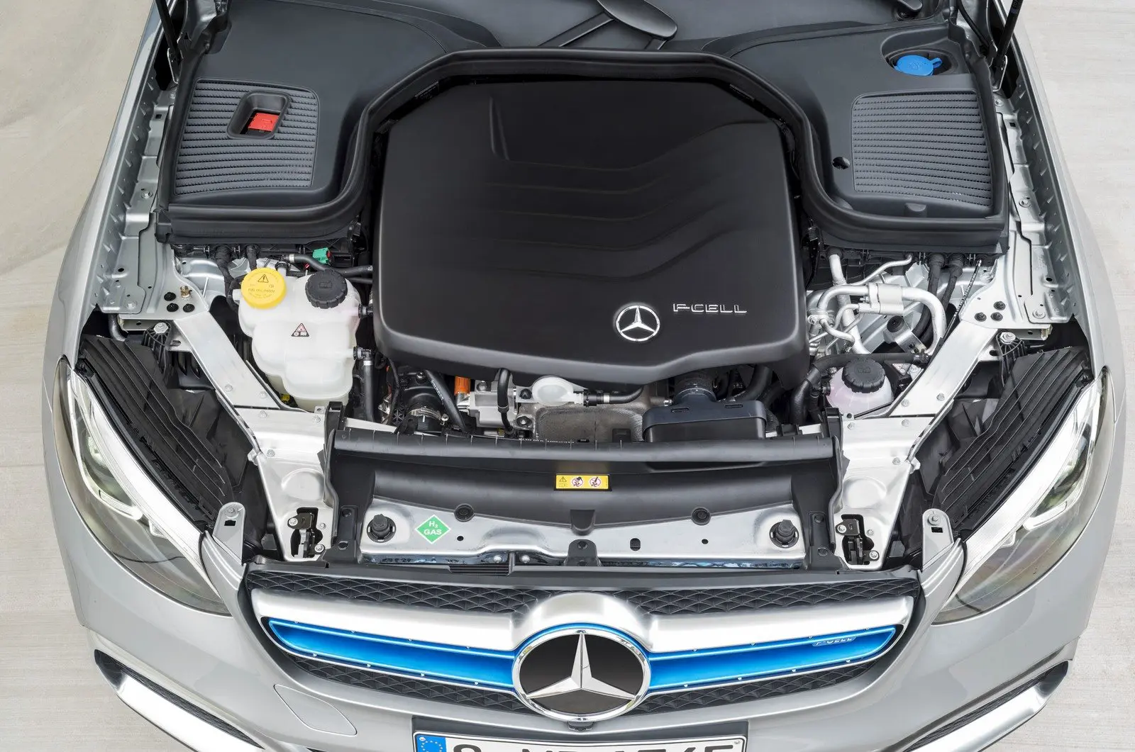 Mercedes με το GLC F-Cell
