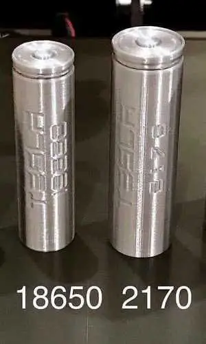 battaries compare tesla 2