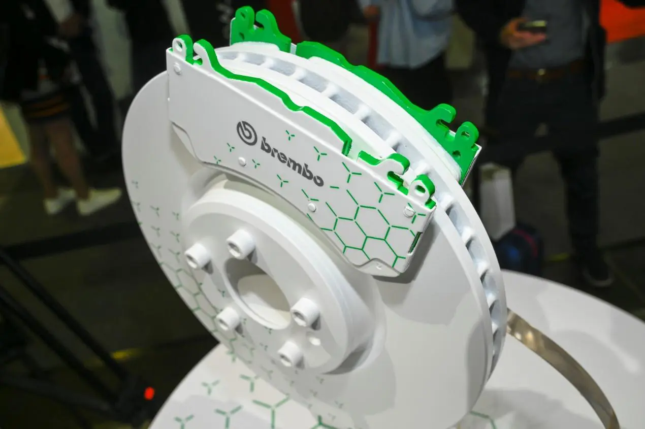 Brembo Beyond Greenance Kit Concept 3