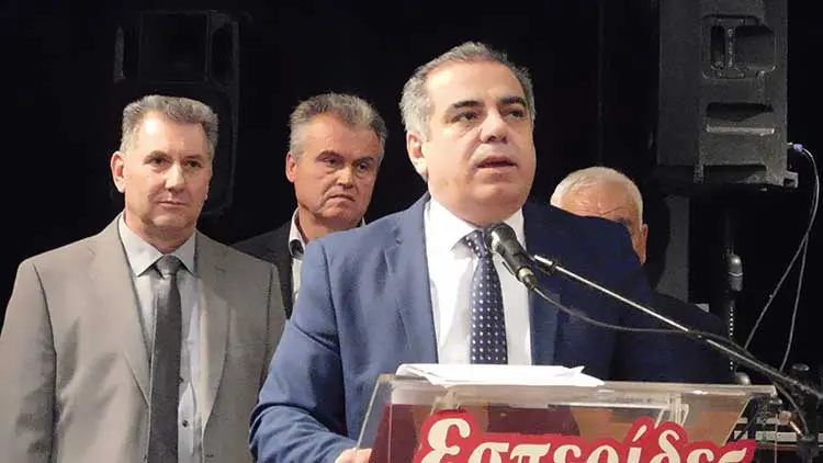 Με απόλυτη επιτυχία ολοκληρώθηκε ο ετήσιος χορός του Συλλόγου Ιδιοκτητών Συνεργείων Λαμίας