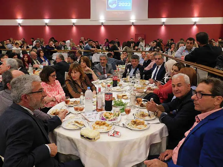 Με απόλυτη επιτυχία ολοκληρώθηκε ο ετήσιος χορός του Συλλόγου Ιδιοκτητών Συνεργείων Λαμίας