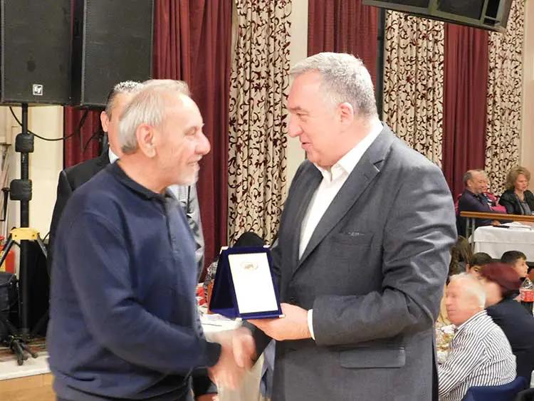 Με απόλυτη επιτυχία ολοκληρώθηκε ο ετήσιος χορός του Συλλόγου Ιδιοκτητών Συνεργείων Λαμίας