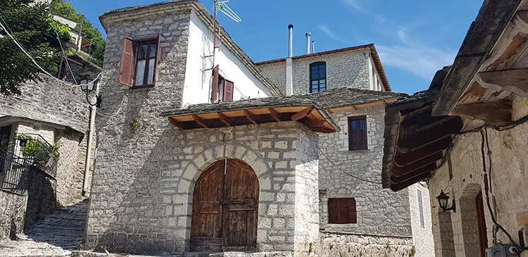 Απόδραση: Το δίδυμο Σιρράκο – Καλαρρύτες