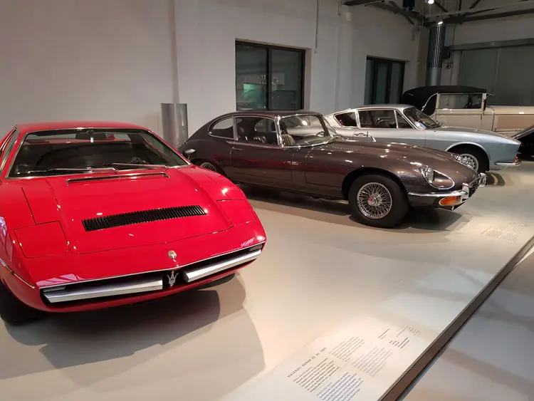 Maserati Merak - Jaguar E Type