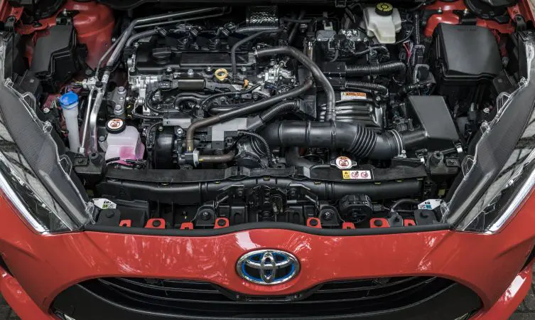 4G Yaris launch hybrid 01 1