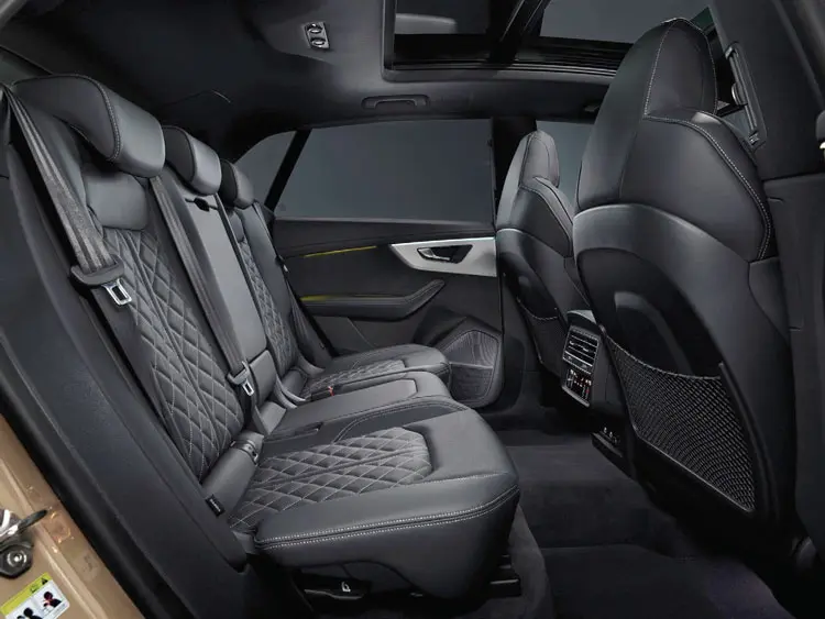 audi q8 4