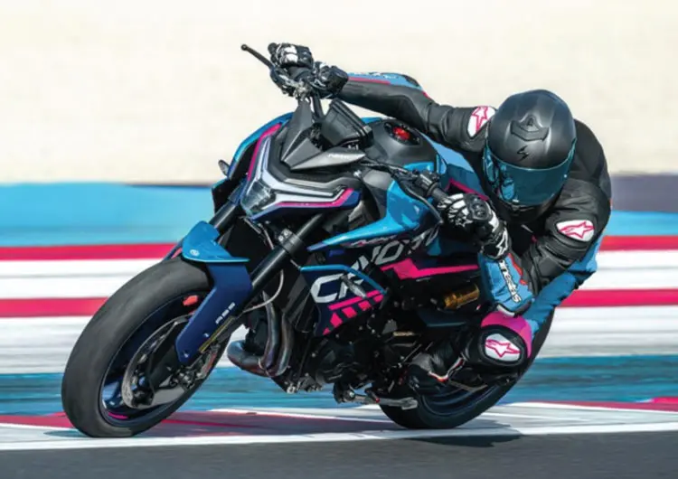 CFMOTO 05