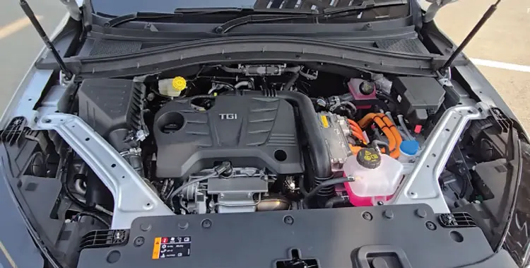 MG HS PHEV Plug in 7