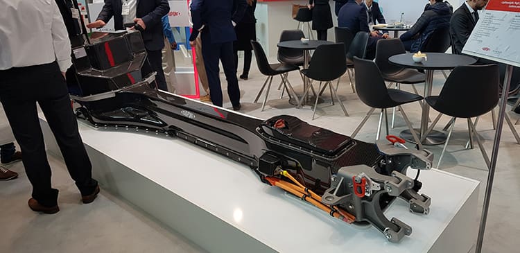 Μπαταρία της Dupont για ηλεκτρικό της-McLaren