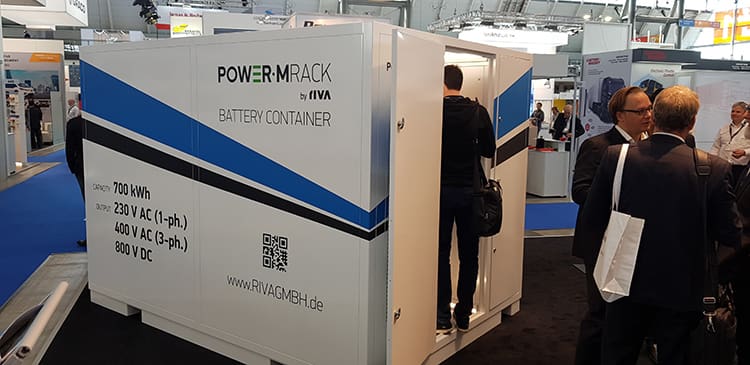 PowerPack από την Fiva ακόμη και σαν σταθμός μπαταρίας για μονοφασικό ή τριφασικό ρεύμα ισχύος 700 KW