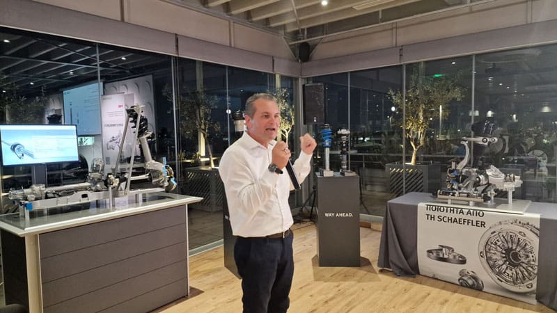 Δημήτρης Κουβαράς Global Trainer Bilstein